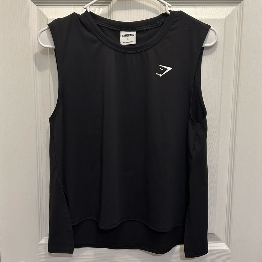 GYMSHARK Black Muscle Shirt Slightly Cropped  SIZE: Large